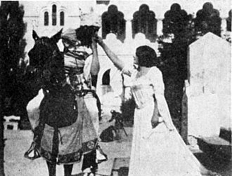 Cadru din „Înşir'te, mărgărite”